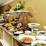 Sealine Hotell 3*