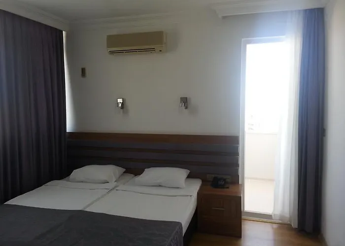 Sealine ألانيا