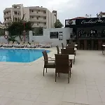 Hotel Sealine 3*